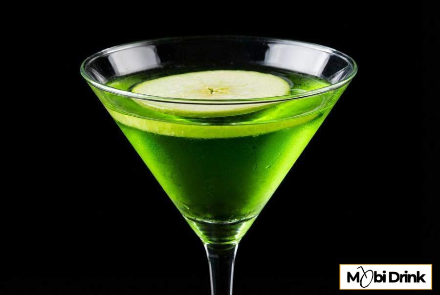 Zielone Appletini w kieliszku