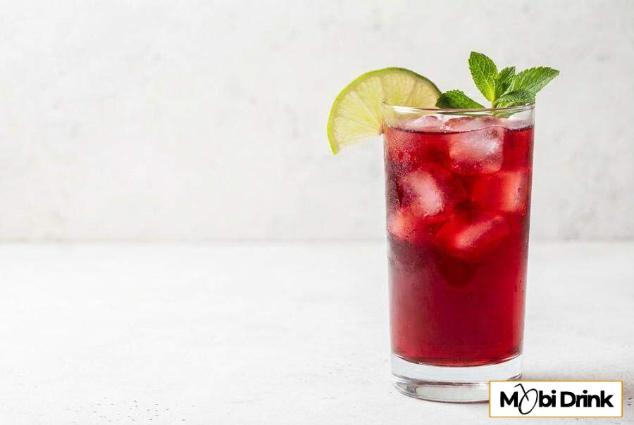 Prosty drink Bacardi Spiced z żurawiną