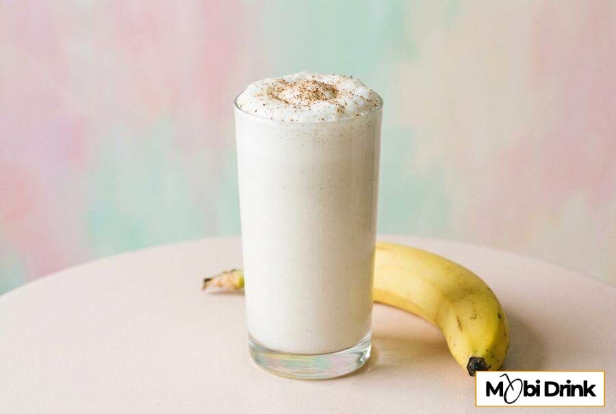 Mleczny drink Banana Cow z gałką muszkatołową