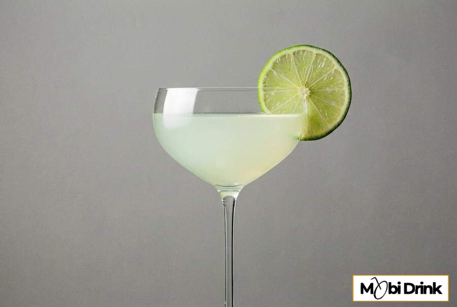 Klasyczne Daiquiri w kieliszku coupe