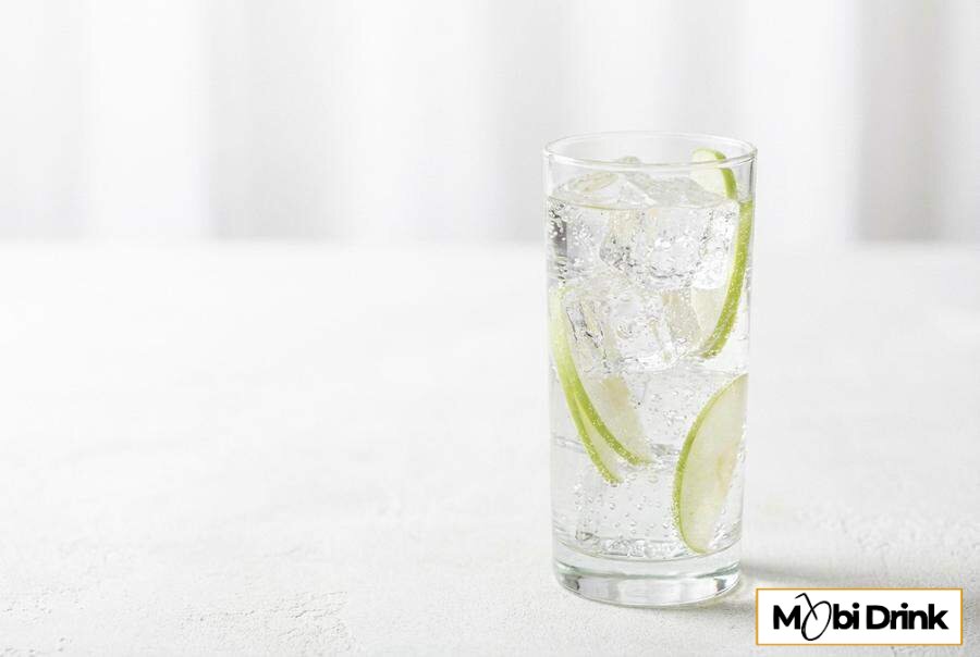 Prosty drink Jack Apple z tonikiem