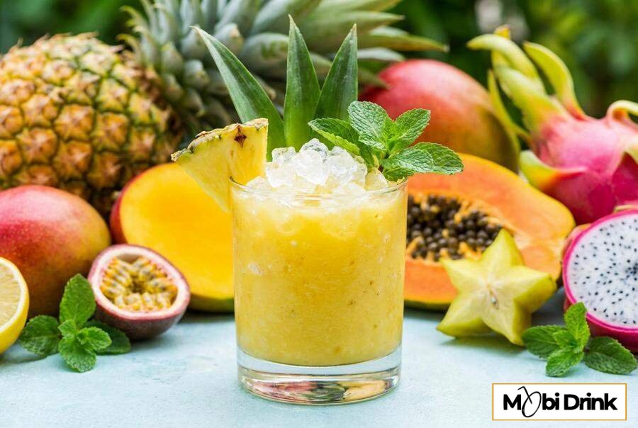 Egzotyczny drink Passion z ananasem
