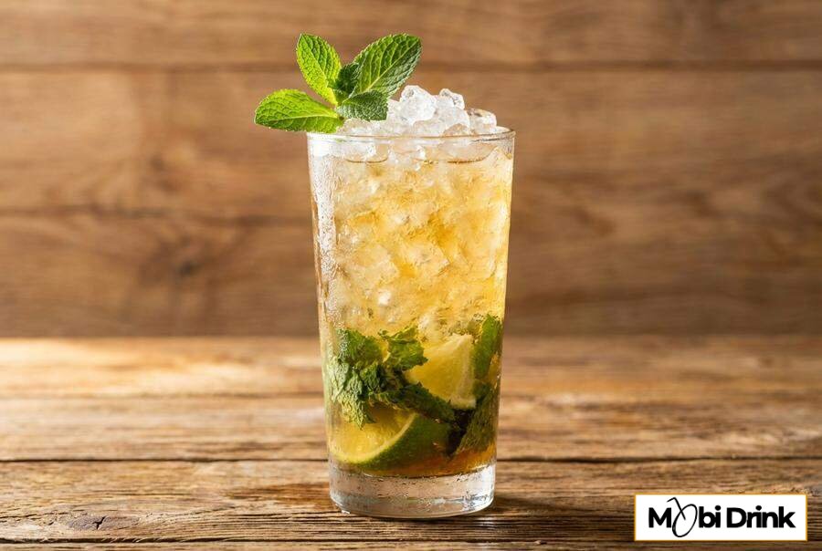 Piwne Mojito bez alkoholu z miętą i kruszonym lodem