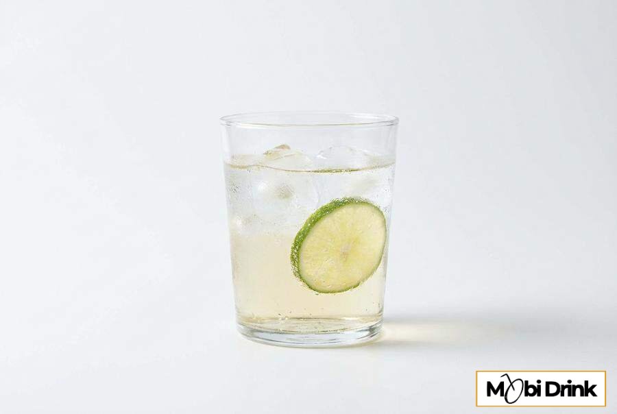 Prosty drink z białego wina i Sprite