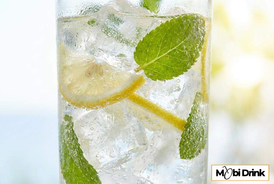 Orzeźwiający drink wódka cytrynowa ze spritem