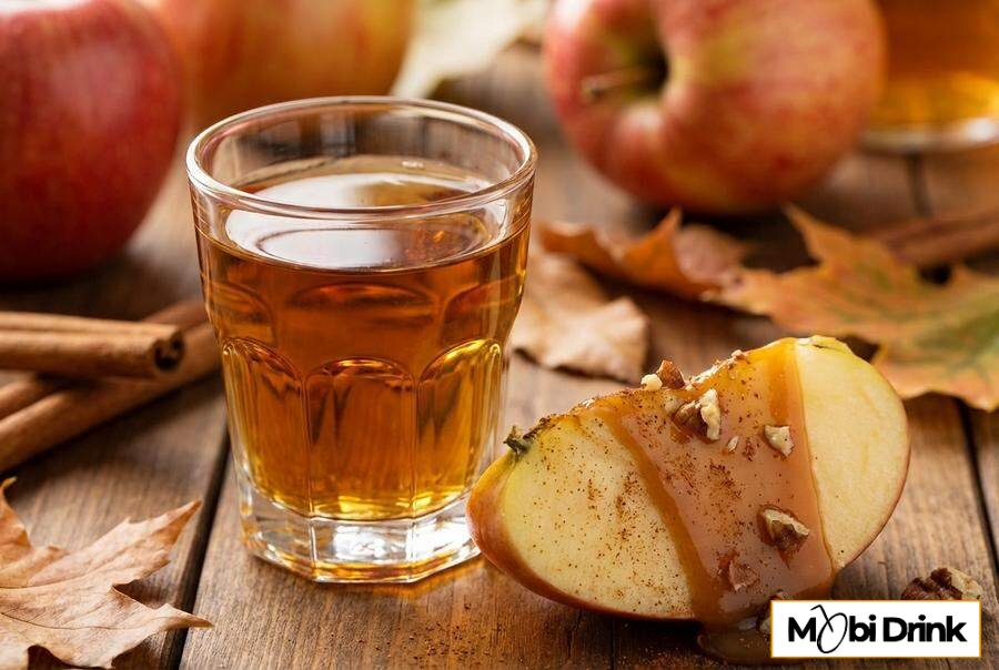 Drink wódka słony karmel z jabłkiem